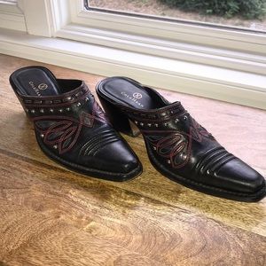 Cole Hans western mule